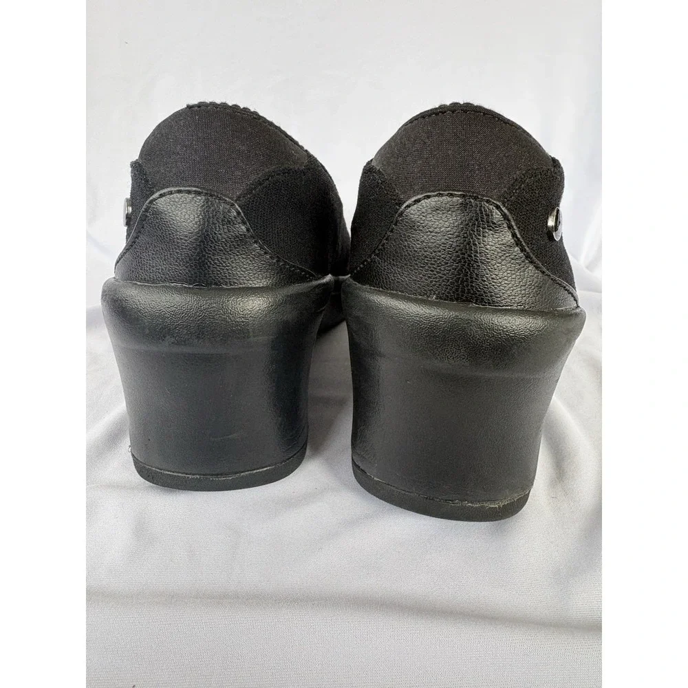BeZee Womens's Electric Pump Stretchy‎ Upper Sporty Sz 9W
